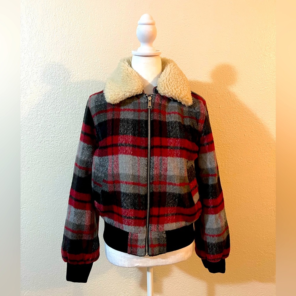 Wild Fable jacket size small, new without tag